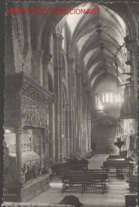 Postales: AVILA - Bas&iacute;lica de San Vicente - Nave Central