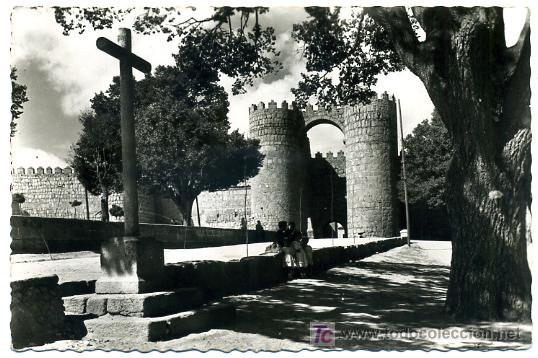 Postales: AVILA, PUERTA DE SAN VICENTE,      P24599