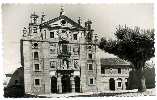 Postales: AVILA, FACHADA PRINCIPAL DEL CONVENTO DE SANTA TERESA,      P24600