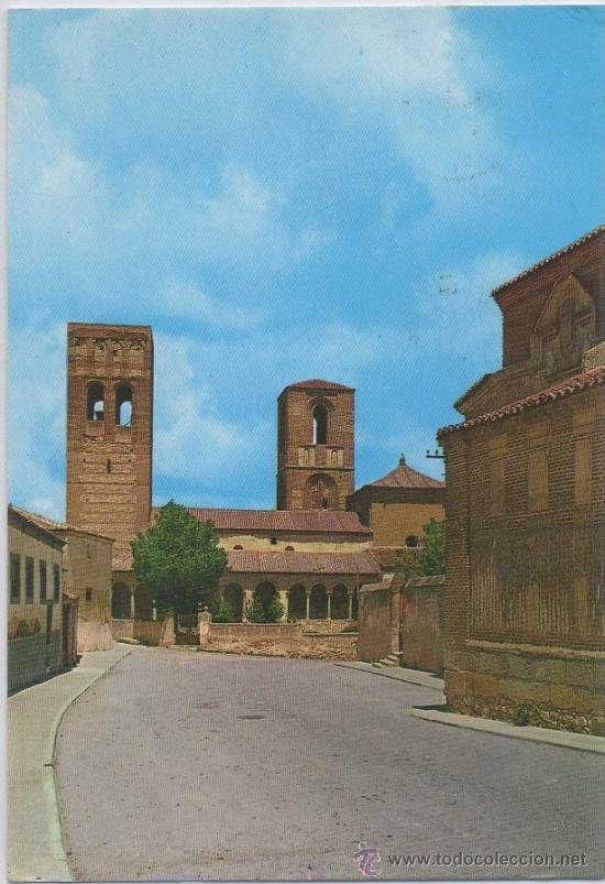 Postales: TARJETA POSTAL DE AREVALO CALLE SAN IGNACIO DE LOYOLA Y ATRIO DE LA IGLESIA DE SAN MARTIN AVILA