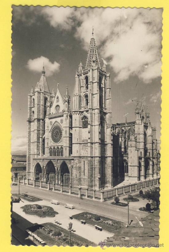Postales: LEON-ESPA&Ntilde;A- FACHADA CATEDRAL DE ED,GARCIA GARABELLA - ZARAGOZA-1954-P 561