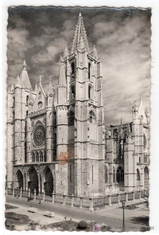 Postcards: TARJETA POSTAL DE LEON N&ordm; 205. LA CATEDRAL. ED. ARRIBAS