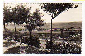 Postales: Avila. n&ordm; 24. Vista parcial de los Arrabales e Iglesia rom&aacute;nica de Santiago.  Ed. Garcia Garrabella.