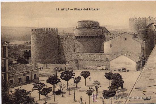 Postales: &Aacute;VILA.-PLAZA DEL ALC&Aacute;ZAR