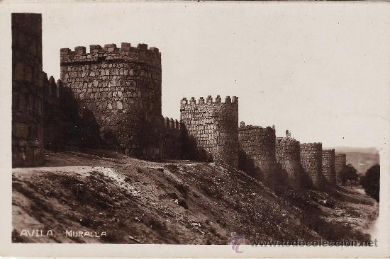 Postales: avila.- muralla.- ed. regtor.- a&ntilde;os cuarenta.- s/c