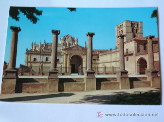 Postales: **PRECIOSA POSTAL,---ZAMORA,CATEDRAL FACHADA PRINCIPAL---(A&Ntilde;OS 60)**