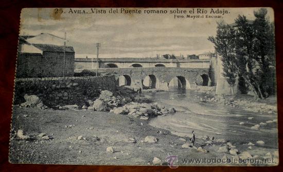 Postales: ANTIGUA POSTAL DE AVILA - N. 25 - VISTA DEL PUENTE ROMANO SOBRE EL RIO ADAJA - FOTO MAYORAL ENCINAR