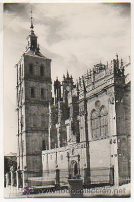 Postales: ASTORGA. LA CATEDRAL. (ED. ARRIBAS) - Foto 1