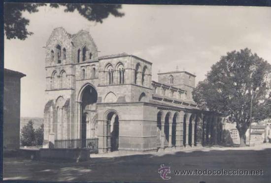 Postales: &Aacute;VILA.- BAS&Iacute;LICA DE SAN VICENTE.FACHADAS PRINCIPAL Y MEDIOD&Iacute;A