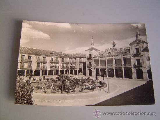 Postales: Interesante postal de Burgo de Osma.-Plaza Mayor