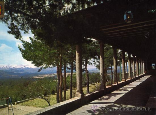 Postales: PARADOR NACIONAL DE GREDOS &Aacute;VILA ESCRITA CIRCULADA SELLO