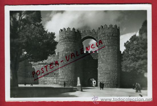 Postales: AVILA, PUERTA DE SAN VICENTE,     P62794