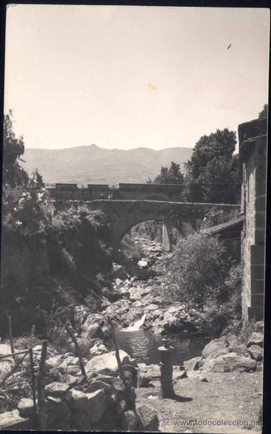 Postales: PIEDRAHITA( &Aacute;VILA).- PUENTE ROMANO- BARRIO NUEVO