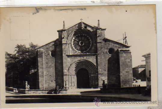 Postales: Avila. n&ordm; 44. Iglesia de San Peddro. Siglo XII y XIII. Ed Arribas. Sin circular.