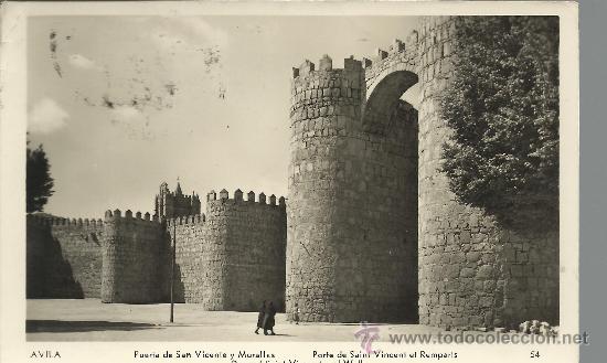 Postales: AVILA PUERTA DE SAN VICENTE Y MURALLAS ESCRITA