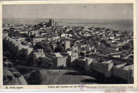 Postales: Avila. Ediciones Aerotecnica. 50 Aereo. Puerta del Carmen en las murallas. Circulada.