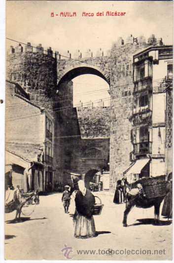 Postales: Avila. 6. Arco del Alcazar. Ed. Lucas Martin. Sin circular.