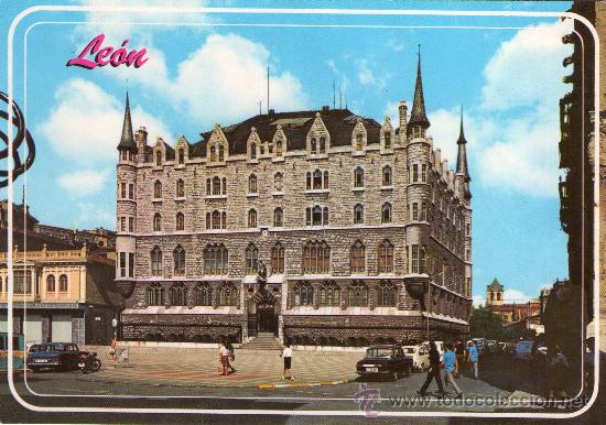 Postales: 3068- POSTAL DE LEON-PLAZA DE SAN MARCELO- EDIFICIO GAUDI