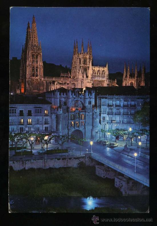 Postales: Burgos. *Arco de Santa Mar&iacute;a y Catedral...* Ed. Postal Inter n&ordm; 33. Circulada.