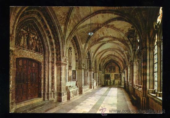 Cartoline: Burgos. *Catedral. Claustros y Puerta de la Capilla...* A. Subirats Casanovas n&ordm; 73. Nueva.