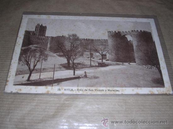 Postales: 20 .- AVILA ARCO DE SAN VICENTE Y MURALLAS -14X9 CM.