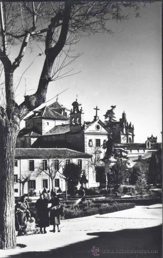 Postales: SALAMANCA.- PASEO DE COL&Oacute;N