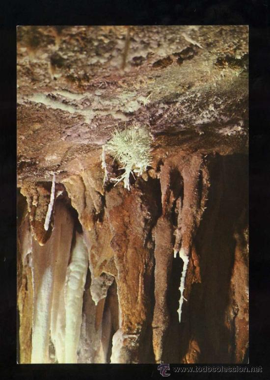 Postales: Arenas de San Pedro. *Gruta de El Aguila...* Ed. Vistabella n&ordm; 18. Nueva.