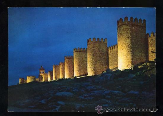 Postales: &Aacute;vila. *Murallas de noche* Ed. Arribas n&ordm; 2007. Dep. Legal B. 18989-VI. Nueva.