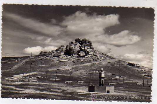 Postales: Avila. Navas del Marqu&eacute;s. Risco Santa Ana. Foto EMA. Sin circular.