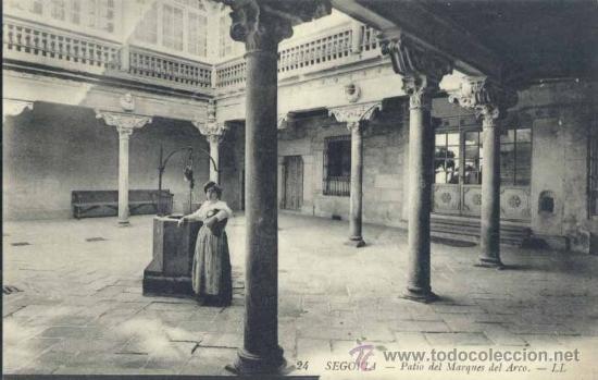 Postales: SEGOVIA.- PATIO DEL MARQUES DEL ARCO - Foto 1