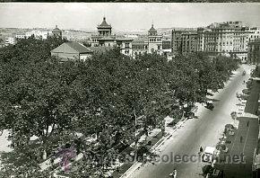 Postales: VALLADOLID.- AVENIDA GENERAL FRANCO.- EDICIONES DARVI N&ordm; IN-44. FOTOGRAFICA.