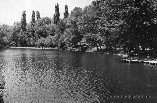 Postales: Las Navas de Marques. 31.- Ciudad ducal. Lago