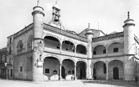 Postkarten: Ciudad Rodrigo. 2.- Fachada del Ayuntamiento