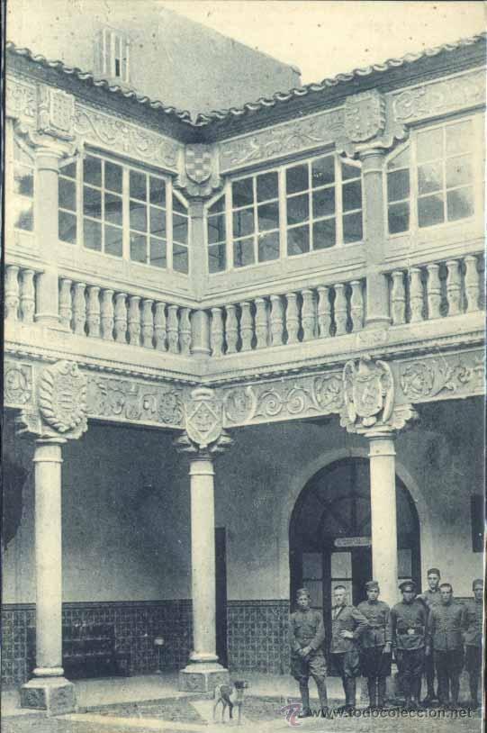 Postales: &Aacute;VILA.- PATIO DEL PALACIO DE PALENTINOS, HOY ACADEMIA DE INTENDENCIA