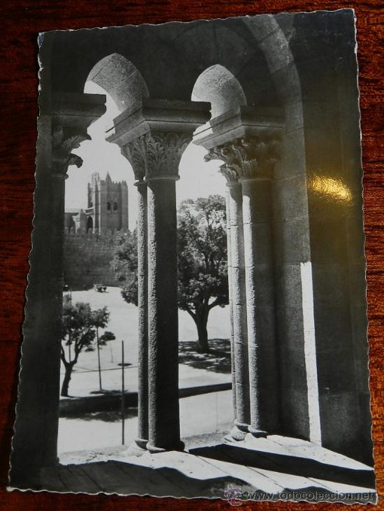 Postales: ANTIGUA FOTO POSTAL DE AVILA, N. 40, ARCOS DE LA TORRE DE LA BASILICA DE SAN VICENTE, ED. GARCIA GAR