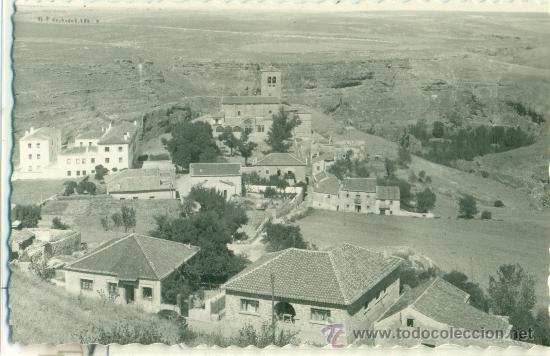 Postales: SEP&Uacute;LVEDA. VISTA CUARTEL GUARDIA CIVIL, CAMPO Y SANTUARIO V. DE LA PE&Ntilde;A. HACIA 1955.