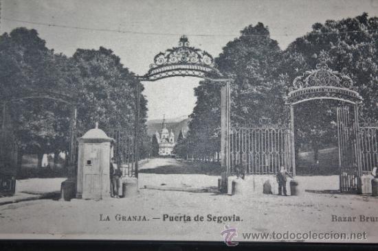 Postales: SEGOVIA ,PUERTA DE LA GRANJA - Foto 1