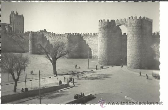 Postales: AVILA PUERTA DE SAN VICENTE SIN ESCRIBIR