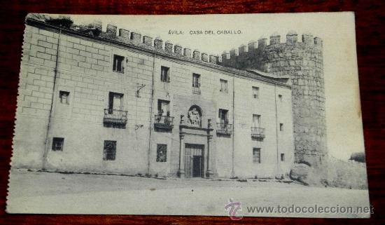 Postales: ANTIGUA POSTAL DE AVILA, CASA DEL CABALLO, ED. HAUSER Y MENET, NO CIRCULADA