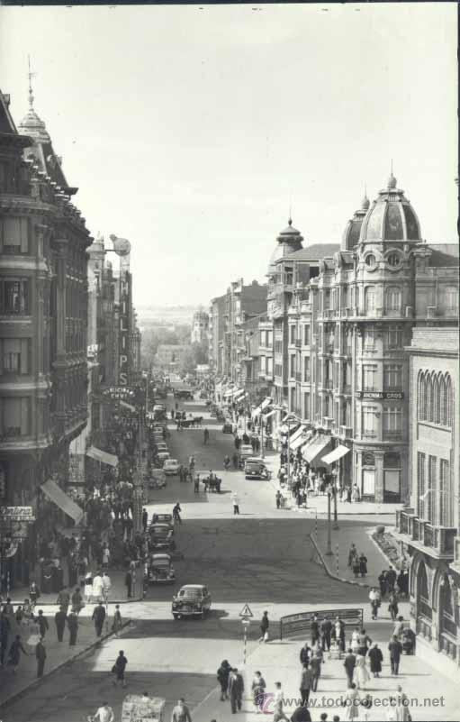 Postales: LE&Oacute;N.- CALLE ORDO&Ntilde;O II