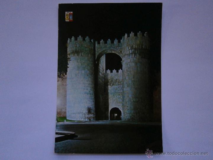 Postkarten: POSTAL AVILA-PUERTA DE SAN VICENTE,NOCTURNA-LABORATORIOS LLORENS-FRANQUEO MECANICO-21 x 15 Cm.