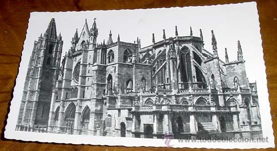 Postales: ANTIGUA POSTAL LEON - LA CATEDRAL - NO CIRCULADA - ED. ARRIBAS.