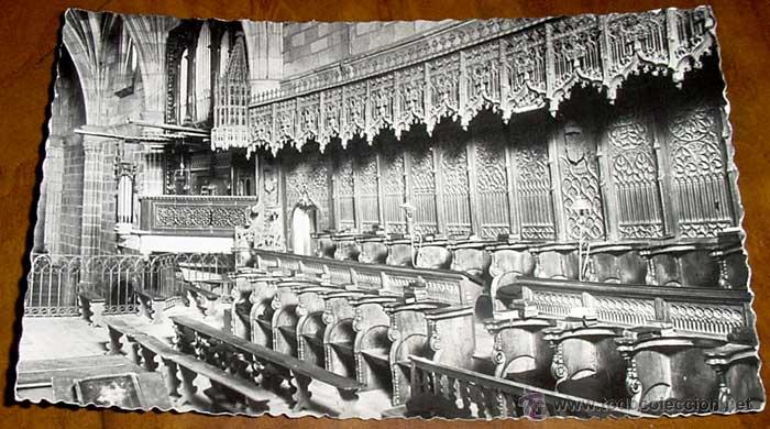 Postales: ANTIGUA POSTAL DE AVILA - CONVENTO DE SANTO TOMAS - LATERAL DEL CORO - NO CIRCULADA - ED. GARCIA GAR