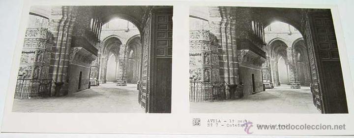 Postales: ANTIGUA FOTO ESTEREOSCOPICA DE AVILA. CATEDRAL, NAVE LATERAL- 1&ordf; SERIE NUM. 7 - MIDE 13 X 6 CMS. APR