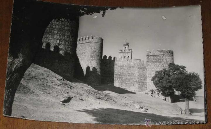 Postales: ANTIGUA FOTO TAMA&Ntilde;O POSTAL DE AVILA - MURALLAS VISTA PARCIAL - N&ordm; 19 - ESCRITA POR EL REVERSO.