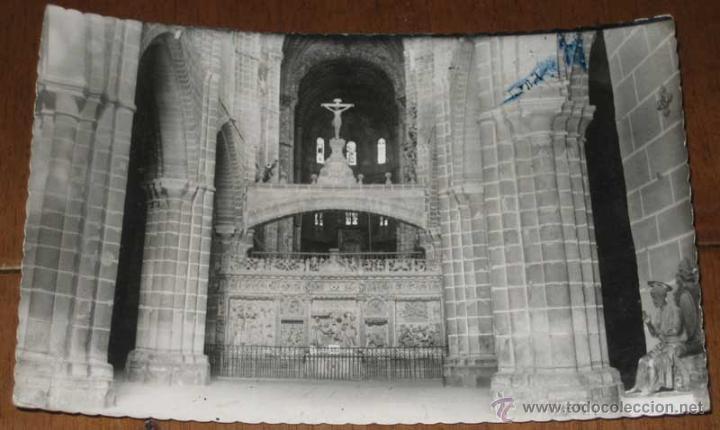 Postales: ANTIGUA FOTO TAMA&Ntilde;O POSTAL DE AVILA - CATEDRAL, NAVE CENTRAL Y TRASCORO - N&ordm; 28 - CON LIGERA MANCHA