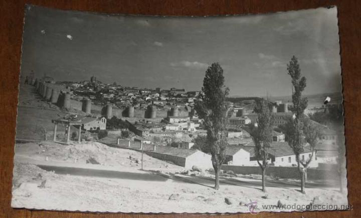 Postales: ANTIGUA FOTO TAMA&Ntilde;O POSTAL DE AVILA - N&ordm; 6 - VISTA GENERAL DE LA CIUDAD CON LAS MURALLAS - ESCRITA P
