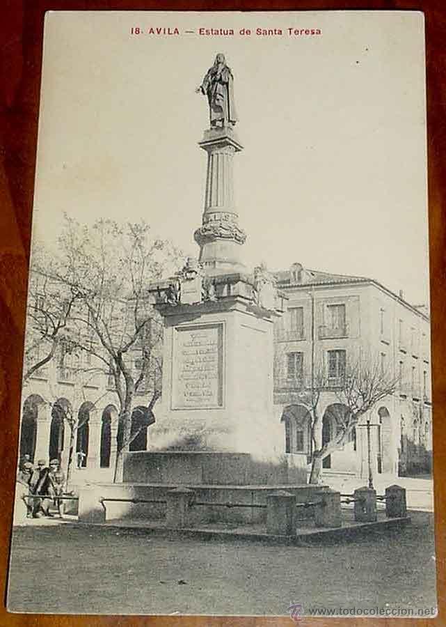 Postales: ANTIGUA POSTAL DE AVILA - ESTATUA DE SANTA TERESA, Postal n&uacute;mero 18. Propiedad de Lucas-Martin. CIRC