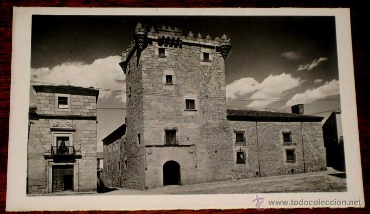 Postales: ANTIGUA FOTO POSTAL DE AVILA - TORREON DE LOS GUZMANES - ED. GARCIA GARRABELLA - NO CIRCULADA.