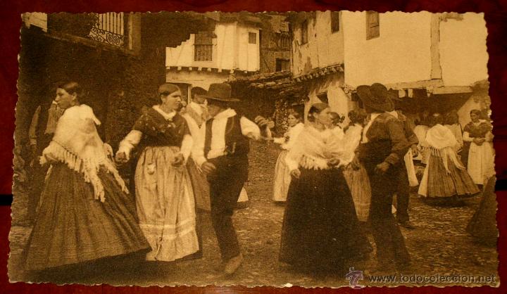 Postales: ANTIGUA POSTAL DE GUISANDO (AVILA) SIERRA DE GREDOS, BAILE EN GUISANDO. SIN CIRCULAR. FOT. WUNDERLIC